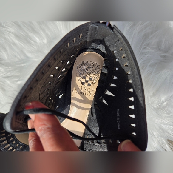 Vince Camuto Suede Lace Sandals Size US 7 Women Black With Back Zipper - Picture 7 of 12